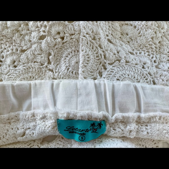 LUXE Letarte Handmade Crochet Coverup Shorts for honeymoon, vacation & poolside - Picture 3 of 4